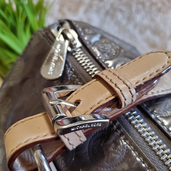 Michael Kors Handbag - Picture 5 of 7